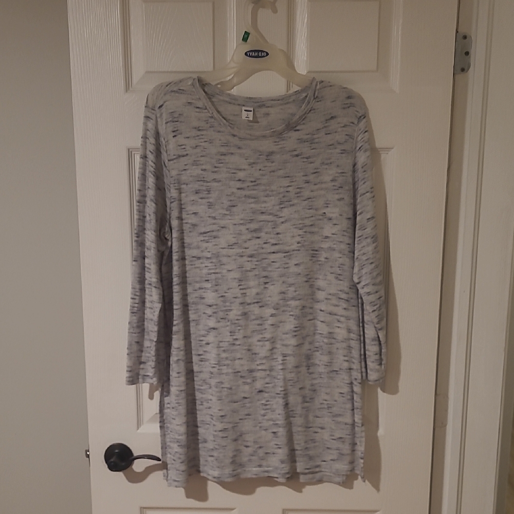 Gray Long Sleeve Tunic Top